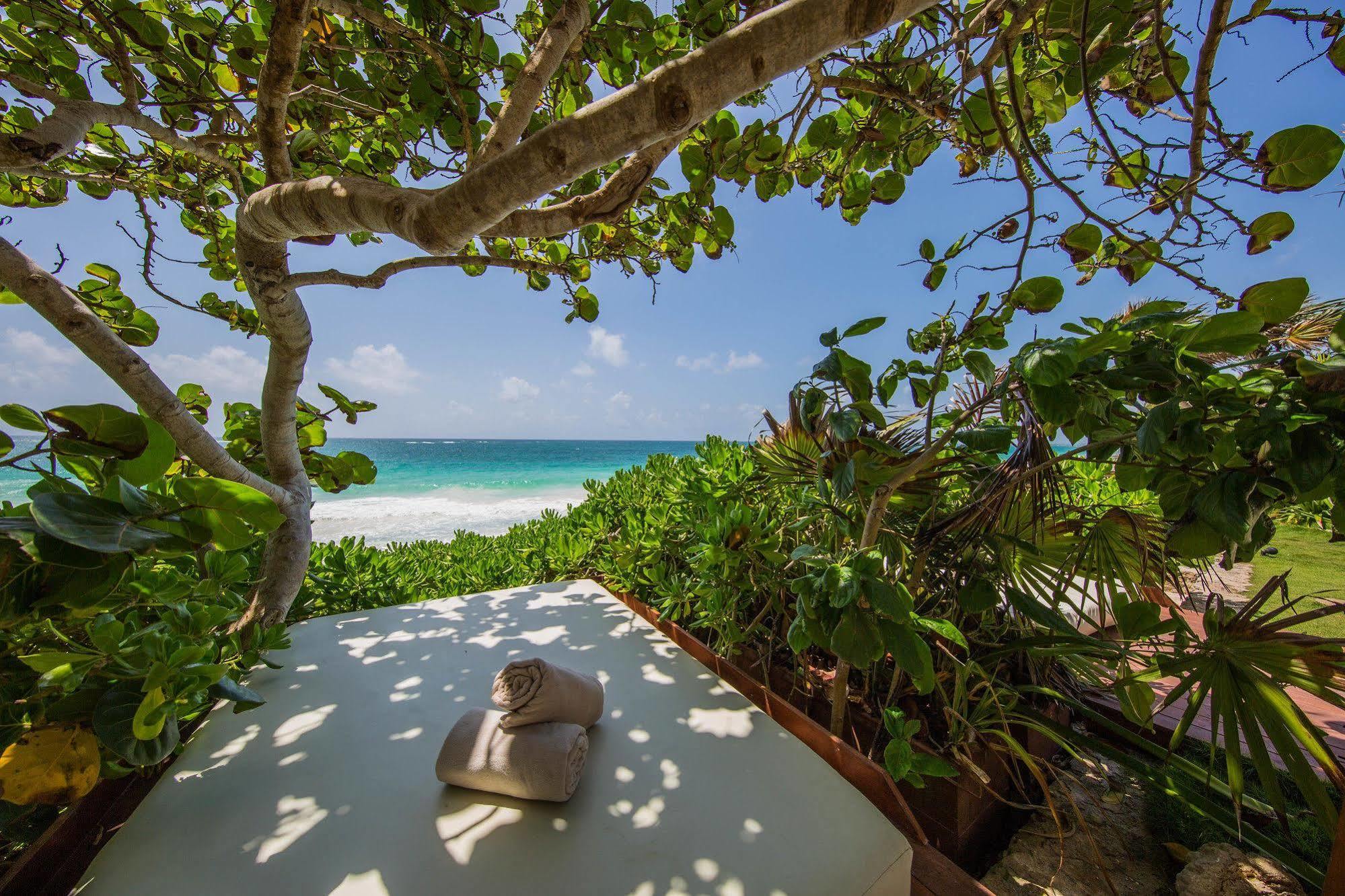 Mezzanine Tulum, A Small Luxury Hotel (Adults Only) Exterior photo